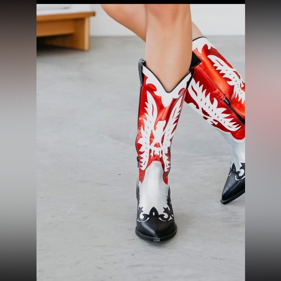 Mi.iM Western Midi Boots Size 10 Pointed Toe Red Silver Black Block Heel NEW - Picture 4 of 8